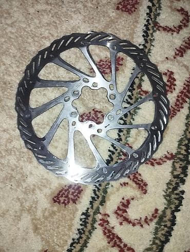 CD, DVD disklər və kassetlər: Velosiped hissələri dəsti Tərkib: - VELOCRUZ markalı velosiped — 7