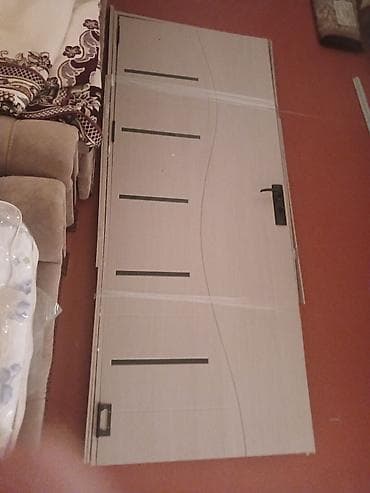 Müasir dizaynlı daxili qapı dəsti - Material: ağac əsaslı, laminat