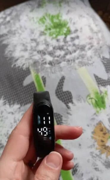 ucuz ağıllı saatlar: Yeni, Smart qolbaq, Sensor ekran, rəng - Qara — 1