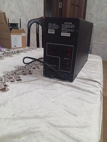 stolustu komputerlər: İşlənmiş UPS, 1001 - 1500 Vt, Rozetkaların sayı - 4 — 3