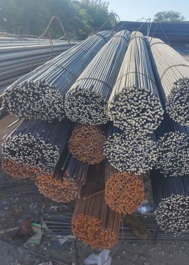 Armatur dəmir çubuqlar Məhsul təsviri: - Beton-armatur işləri üçün