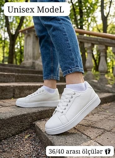 reebok krasovka: Unisex idman üslubunda krossovkalar - Rənglər: qara və ağ - Ölçülər — 2