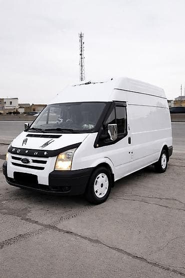 ford transit 8 1: Ford Transit yük mikroavtobusu - Kuzov: yüksək tavanlı, uzun baza, ağ — 1