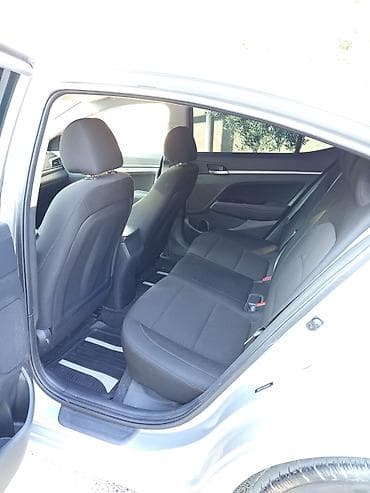 hyndai i20: Hyundai Accent: 1.6 l | 2021 il Sedan — 8