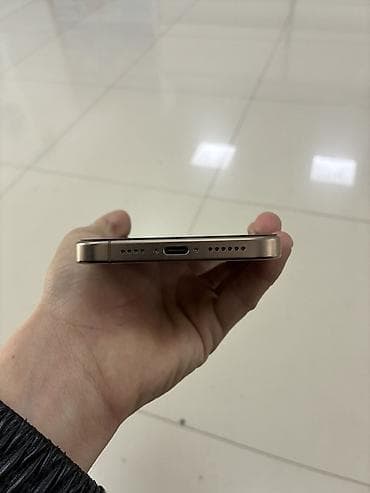 iphone 15 pro max çakma: IPhone 15 Pro Max, Qızılı, Face ID — 6