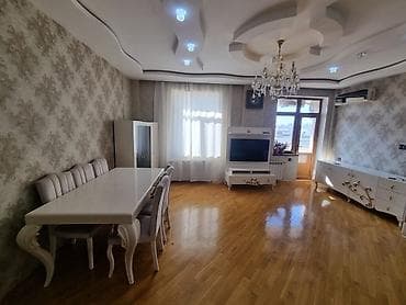 spalni dəst: Qonaq dəsti satılır 550₼. yaxşı vəziyyətdədir. Real alıcıya endirim — 1