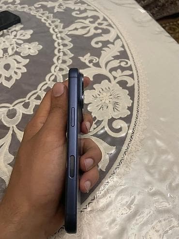 IPhone 17 Pro, 256 GB, Mavi, Simsiz şarj — 4