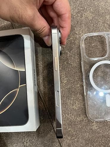 apple macbook: IPhone 16 Pro, 256 GB, Gümüşü, Face ID — 4