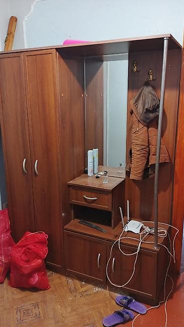 yeni dolablar: İşlək vəziyyətdədir hamısı .razılaşma yolu ilə — 1