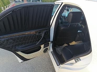 opel zafira a: Mercedes-Benz E-Class: 3.2 l | 2000 il Sedan — 7