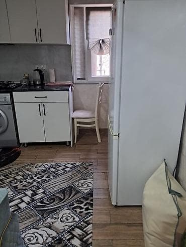 Mənzillər: Metro.Gənclik .1.dəqiqəlik. Ata Türk prospektində. 6-mərtəbəli — 6