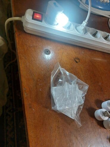 bi led: Portativ USB LED gecə işığı, müxtəlif yerlərdə istifadə üçün ideal — 5