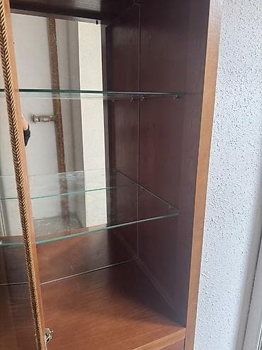 vitrin: Şüşəli dolab vitrini — 3