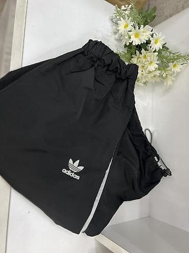 hərbi geyim: Adidas unisex idman şalvarı - Rəng: qara - Dizayn: yanlarda klassik 3 — 4