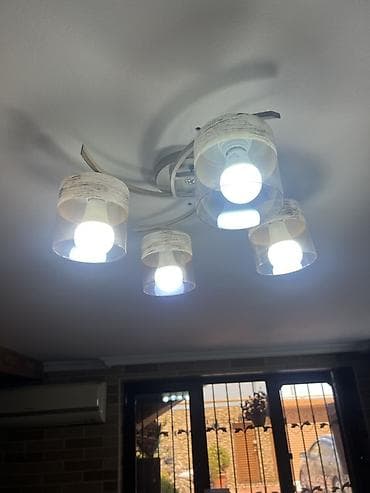 tavalar: Çılçıraq, 4 lampa — 1