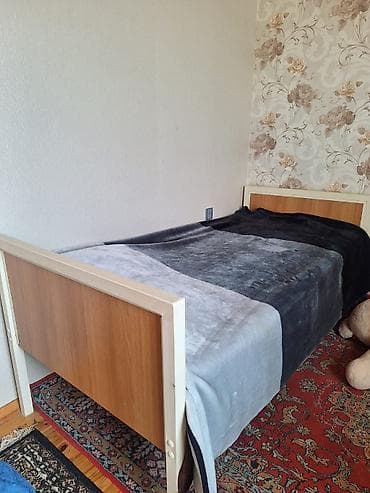 mebel ustasl: 1 neferlik carpayi hec bir sinigi falan yoxdu mohkem materiali var — 1