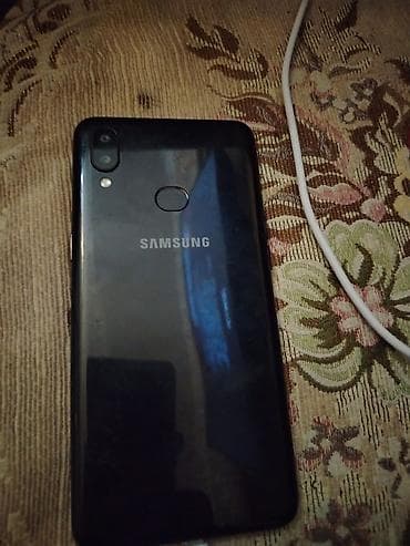 samsung s 10: Samsung A10e, 32 GB, rəng - Qara, Barmaq izi — 2