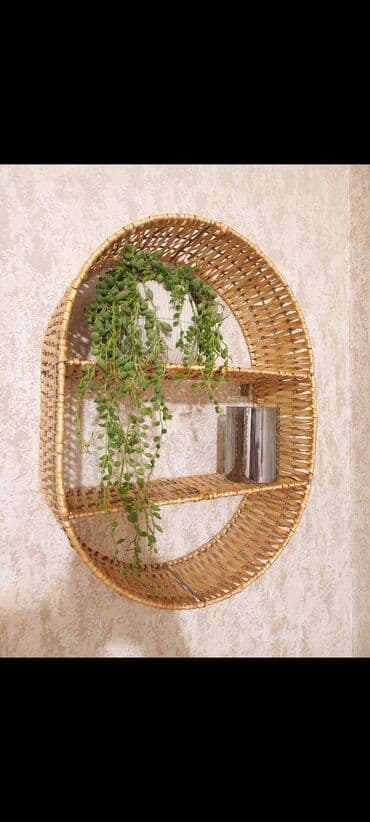 əşyaları düzmək üçün yer: Aksesuar rəfi — 3