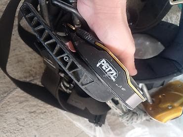 Mexaniki əl alətləri: Sənayedə alpinist işləri üçün komplekt avadanlıq Tərkib: - Müxtəlif — 5