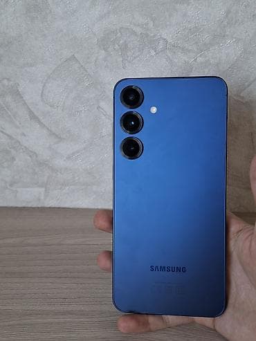 Samsung Galaxy S25 Plus, 256 GB, rəng - Mavi, Simsiz şarj lalafo.az -da Samsung Galaxy S25 Plus, 256 GB, rəng - Mavi, Simsiz şarj