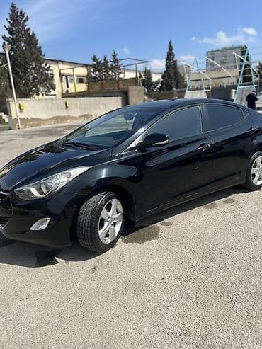 93 opel astra: Hyundai Elantra: 1.6 l | 2012 il Sedan — 9