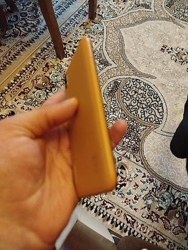 lenovo lp3 pro: Huawei Y5, 32 GB, rəng - Sarı, Sensor — 5