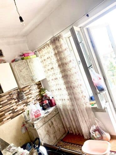 1 otaqli podmayak menziller: Bakı, 3 otaqlı, Köhnə tikili, m. Xalqlar Dostluğu, 80 kv. m — 4