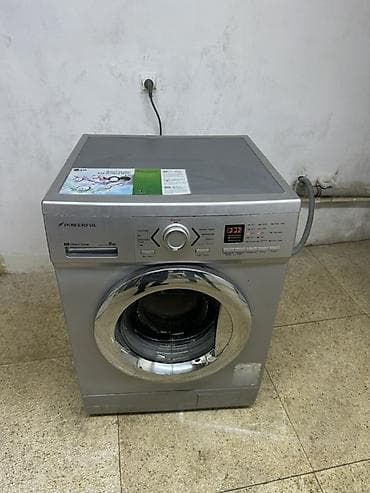 Salam 8 KG geniş barbanalı paltaryuyan satılır. Heç bir problemi