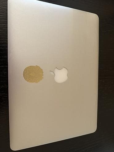 Apple MacBook Air 13" (Model A1466) Ustada olmayıb yeniden seçilmir
