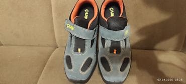 usaq gelinliyi: 25 azn. 44 razmer - Rəng: boz-mavi üst hissə, narıncı daxili astar — 2