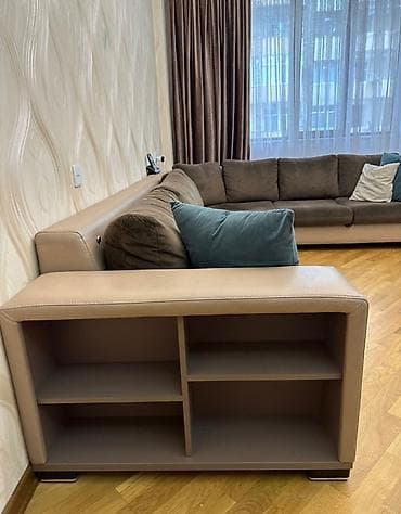 Künc divan satılır – 300 AZN Yaxşı vəziyyətdə olan bazalı künc divan — 2