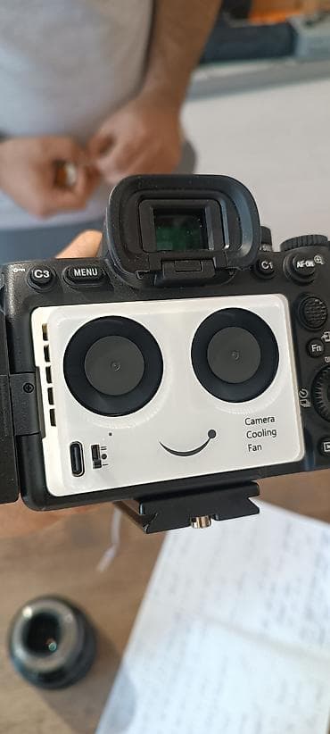 video reqstrator: Sony A74 ucun soyuducu fan — 1
