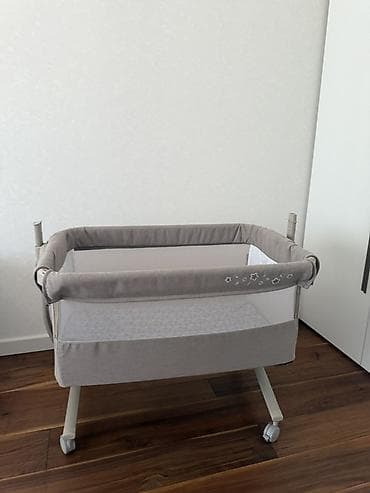 Oğlan və qız üçün, Dördbucaq, Beşik, Dəstsiz, Matras ilə, Yellənmə mexanizmsiz — 3
