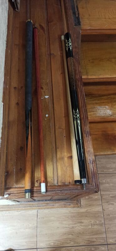 qarabag fk formasi: Bilyard tacı – 2 ədəd - Komplekt: iki ədəd bilyard tacı (bir tam — 8