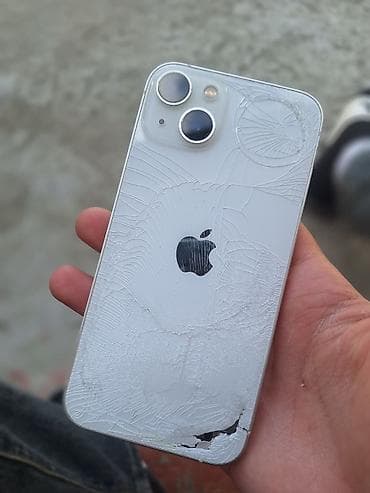 samsung galaxy a04s: IPhone 13, 128 GB, Ağ, Qırıq — 2