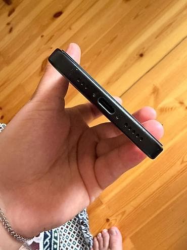 IPhone 15, 128 GB, Black Titanium, Simsiz şarj, Face ID — 5