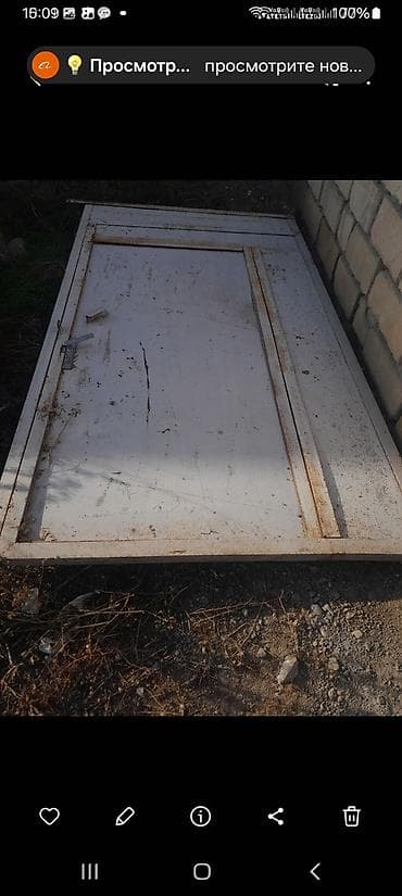 Məhsul: Dəmir giriş qapısı - Material: qalın metal/dəmir lövhədən