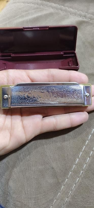 Nəfəs alətləri: Suzuki Folk Master diatonik armonika – Model 1072 - 10 deşikli — 2