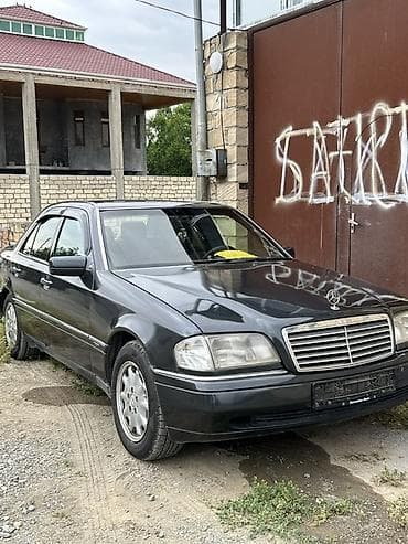 prius diskler: Mercedes-Benz C 180: 1.8 l | 1995 il Sedan — 10