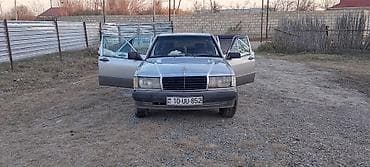 mercedes sukani: Mercedes-Benz 190 (W201) sedan - Kuzov: 4 qapılı sedan, gümüşü rəng — 4