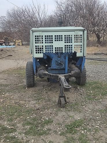 hava kompressorlar: Səyyar dizel hava kompressoru – təkərli qoşqu şassisi üzərində — 2