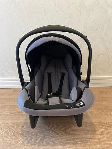 Uşaq avtomobil oturacağı / daşıma beşiyi - Rəng: boz-qara -