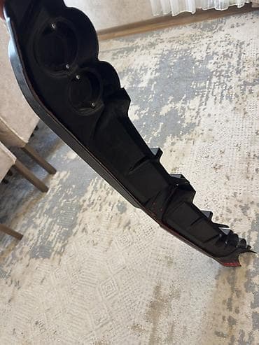 land cruiser disk teker: Avtomobil üçün arxa diffuzor – iki tərəfli dördlü saxta çıxışlı (quad — 2