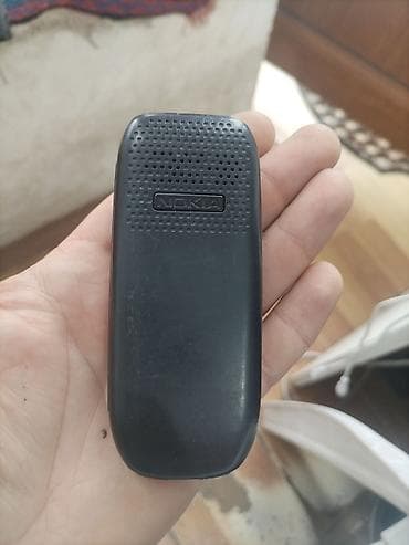 ps4 slim disk: Nokia rəng - Qara, Düyməli — 2