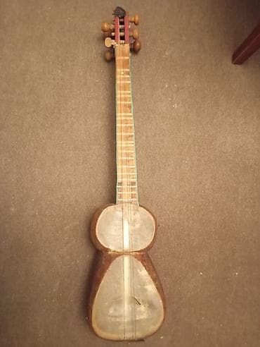 tar aleti: Məhsul: Tar (Azərbaycan xalq musiqi aləti) Təsvir: - Klassik — 3