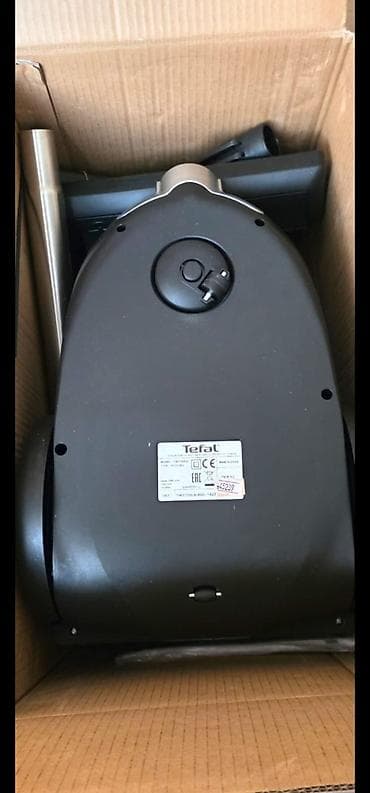 tost coreyi: Tefal tozsoran. Təzədir. qutusunda. 340 manata alınıb. 750Wt Qiymət — 3