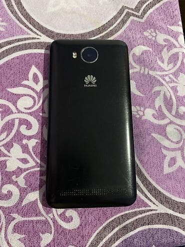 islenmis telefonlar kreditle: Huawei Y3, 8 GB, rəng - Qara, Sensor — 2