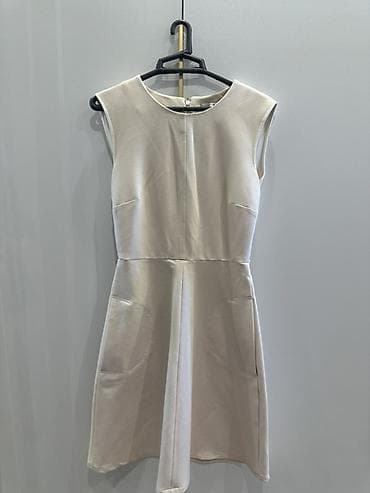 cantalar: Bej rəngli sadə don S ölçu - Stil: minimal, gündəlik və ofis üçün — 1