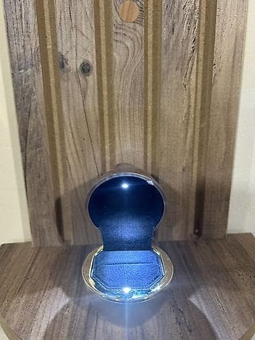 LED işıqlı gül formalı üzük/qolbaq qutusu - Dizayn: Gül formasında