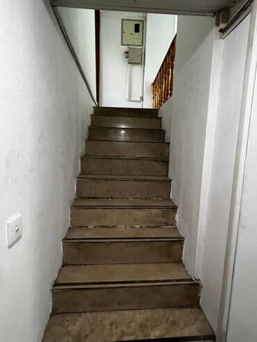 xacmaz obyekt: Əhmədli metrosunun yaxınlığında neapolda yol kənarı 1-ci mərtəbəsində — 4